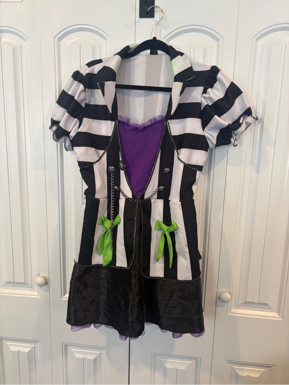 Spirit Halloween Beetlejuice dress costume girls large